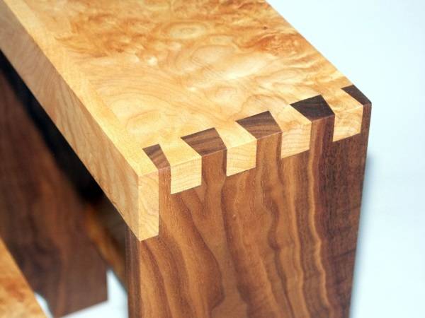 Мебель из дерева - соединение "ласточкин хвост"