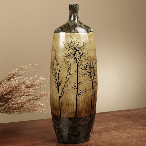 Красивая напольная ваза с рисунком 