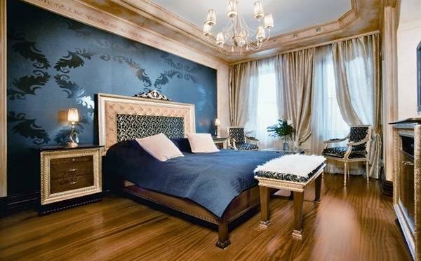 Сапфировый синий цвет в дизайне спальни