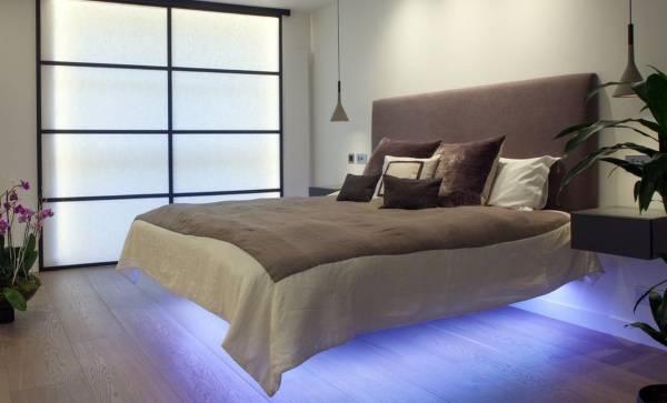Дизайн спальни со светодиодной подсветкой