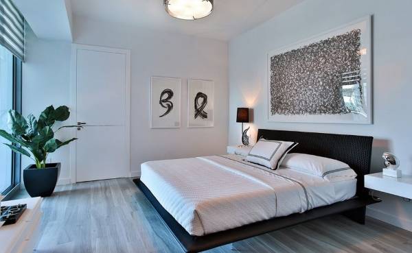 Скандинавский дизайн спальни с плавающей крвоатью