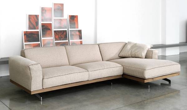 Маленький угловой диван - фото стильного дивана