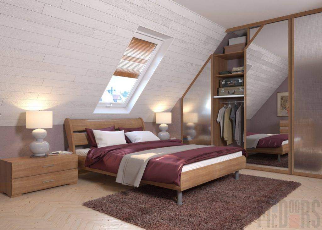 Встроенный шкаф-купе в спальне с мансардным потолком