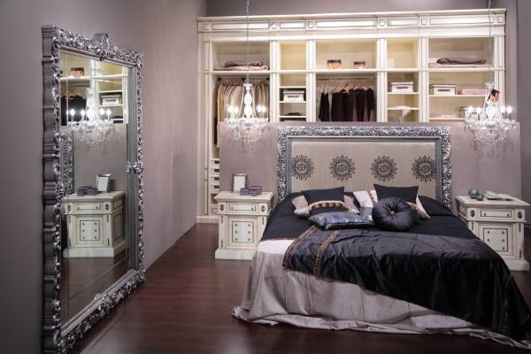 Шикарный интерьер спальни с гардеробной комнатой