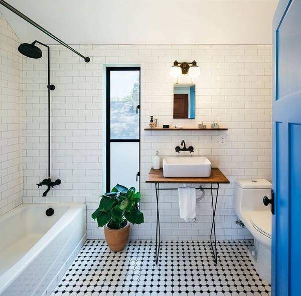 Совмещенная ванная в стиле лофт - маленькая площадь с унитазом
