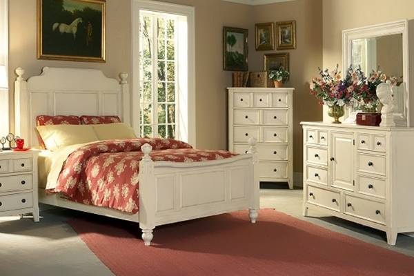 Мебельный гарнитур для спальни в стиле прованс