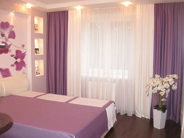 Спальня в фиолетовых тонах в современном стиле