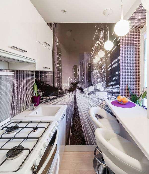 Дизайн кухни с черно-белыми фотообоями Город
