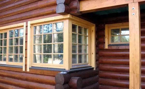 Окна в деревянном доме: виды окон и 33 фото