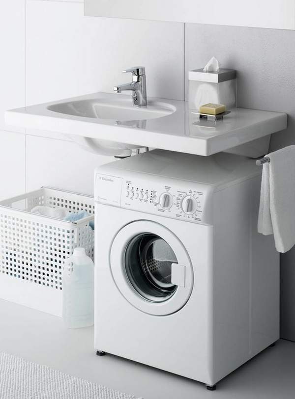 Интересный дизайн ванной со стиральной машиной