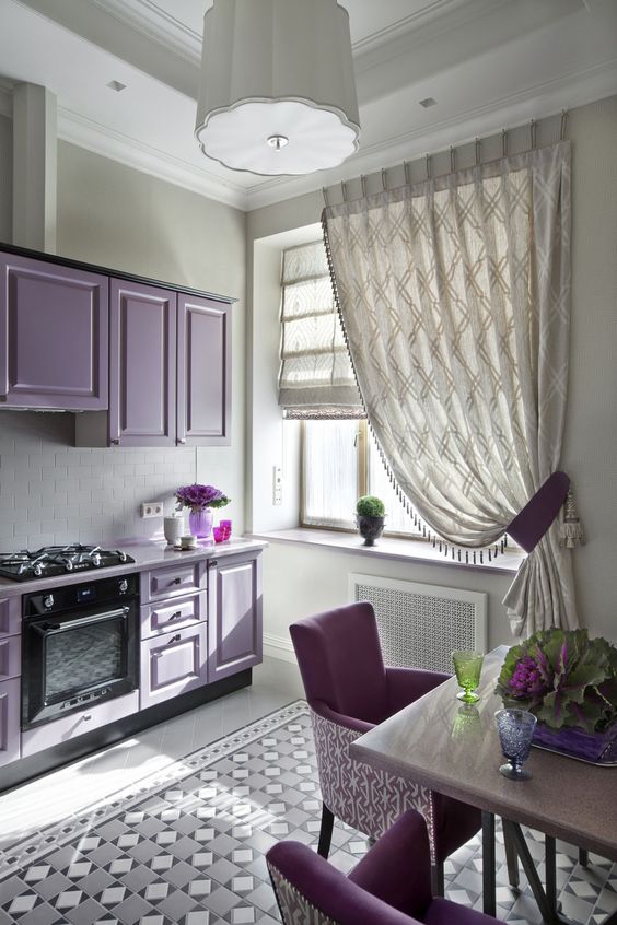 Римские шторы в интерьере кухни - 50 фото идей оформления