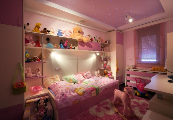 Дизайн детской в маленькой комнате для девочки
