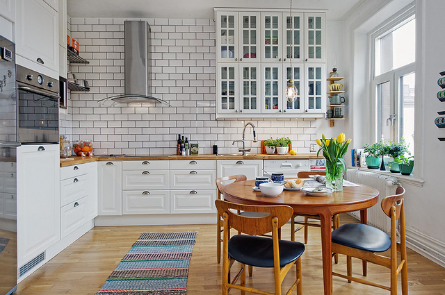 маленькая кухня в скандинавском стиле
