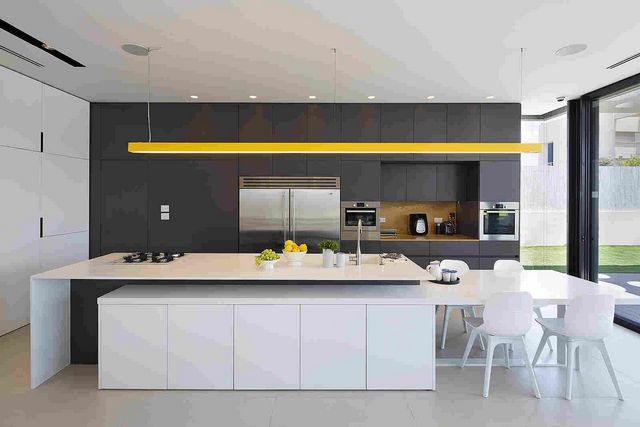 дизайн кухни гостиной в стиле минимализм 