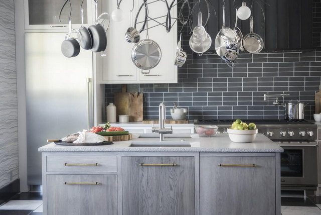 кухня в серых тонах дизайн 